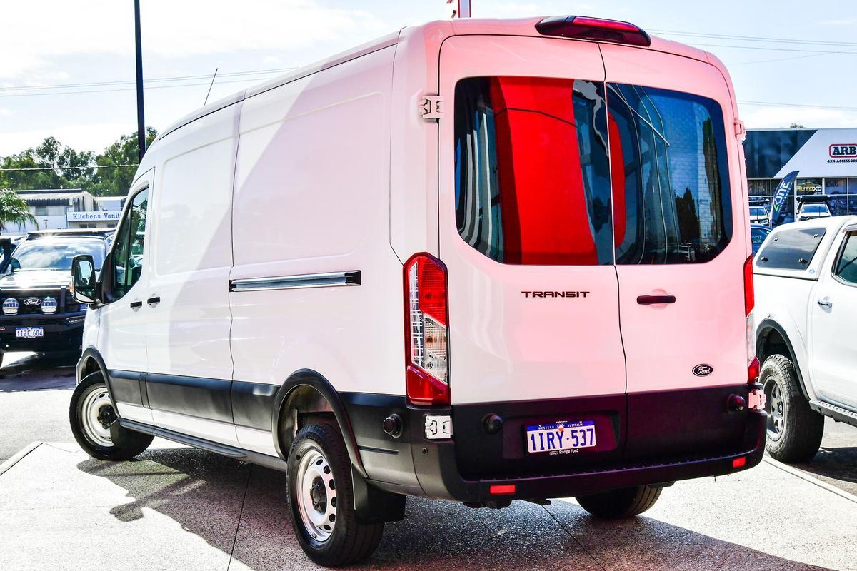 2025 Ford Transit 350L VO LWB Mid Roof