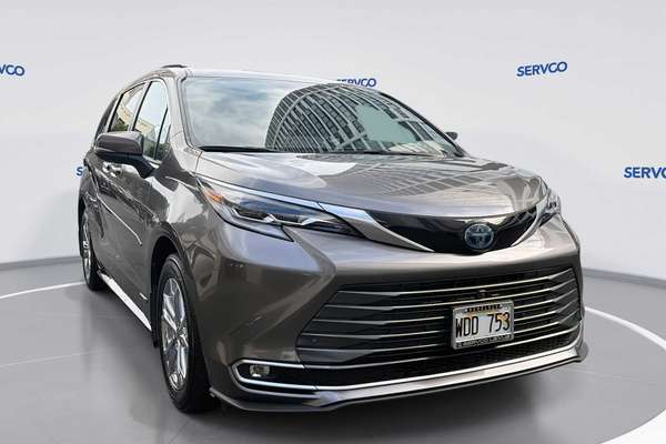 2021 Toyota SIENNA Platinum