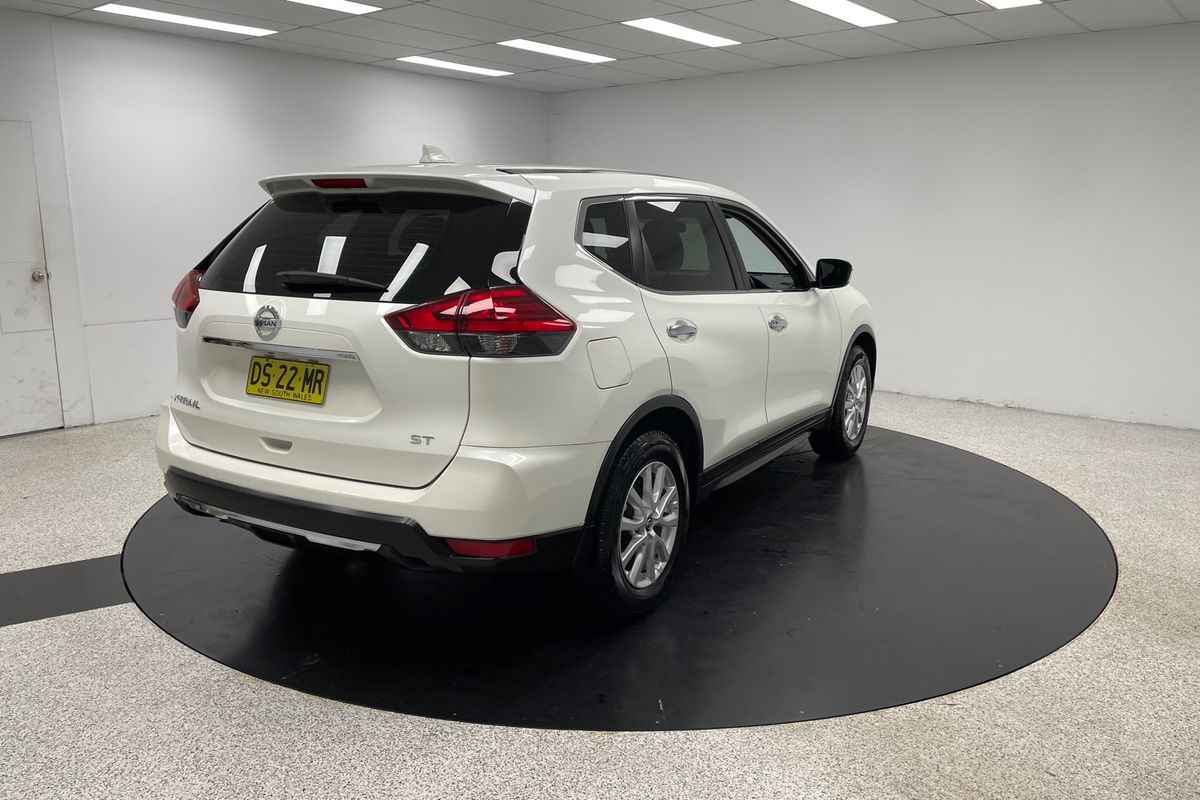 2018 Nissan X-TRAIL