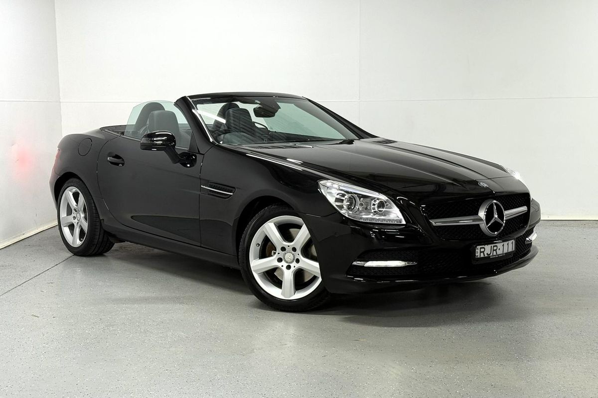 2011 Mercedes-Benz SLK-Class SLK250 BlueEFFICIENCY R172