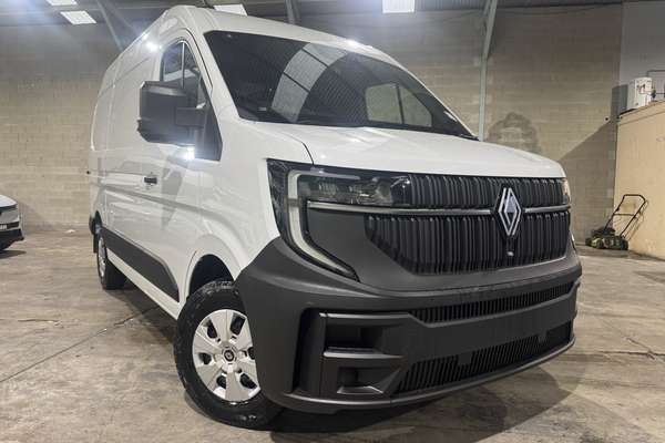 2026 Renault Master XDD MWB Mid Roof