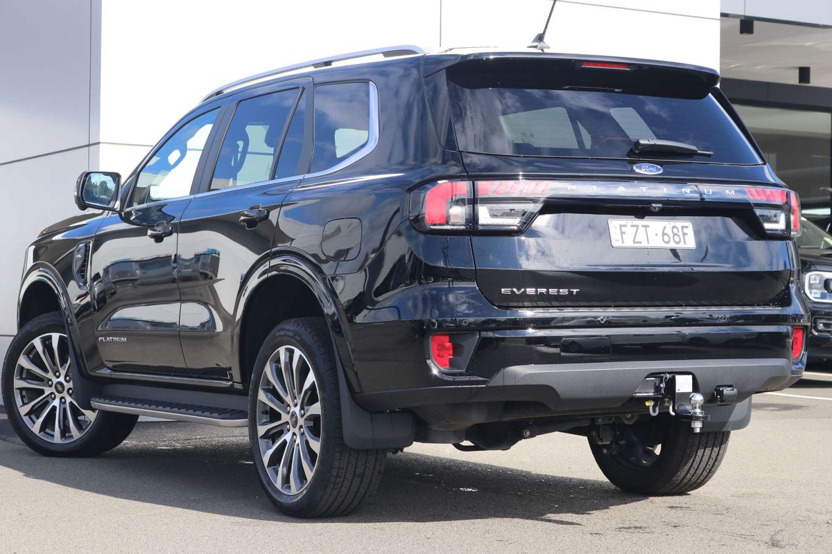 2025 Ford Everest Platinum 3.0L