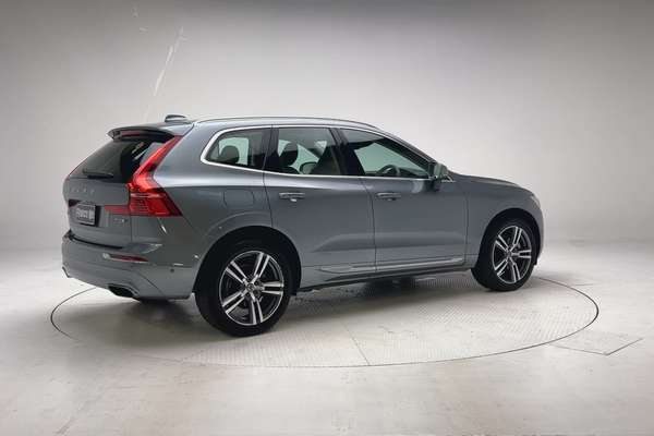 2020 Volvo XC60 T5 Inscription thumb-7