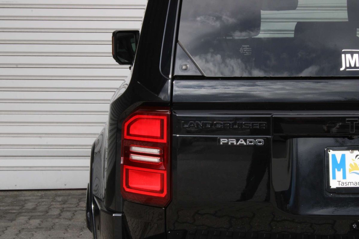 2024 Toyota Landcruiser Prado VX GDJ251R