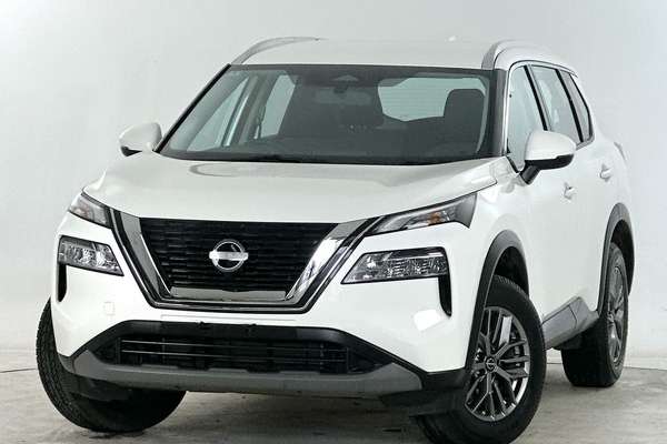 2024 Nissan X-TRAIL ST T33