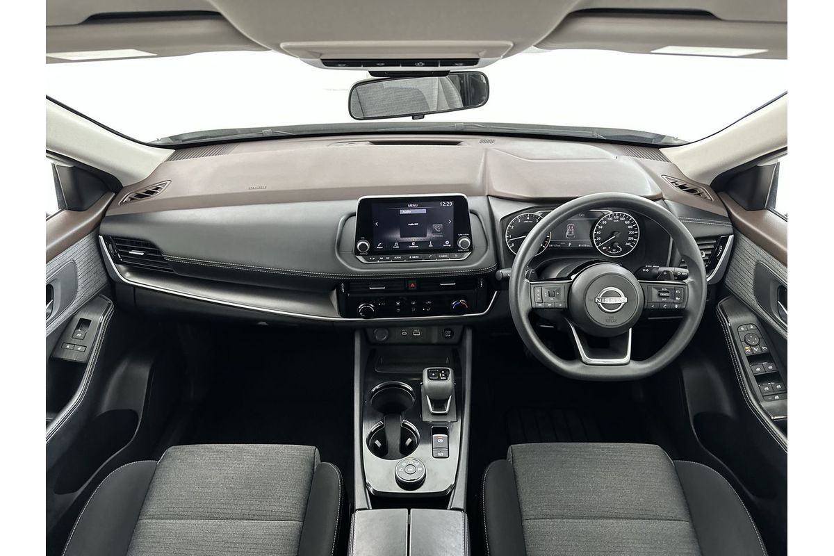 2024 Nissan X-TRAIL ST T33