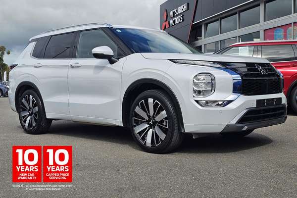 2025 Mitsubishi Outlander Exceed ZM