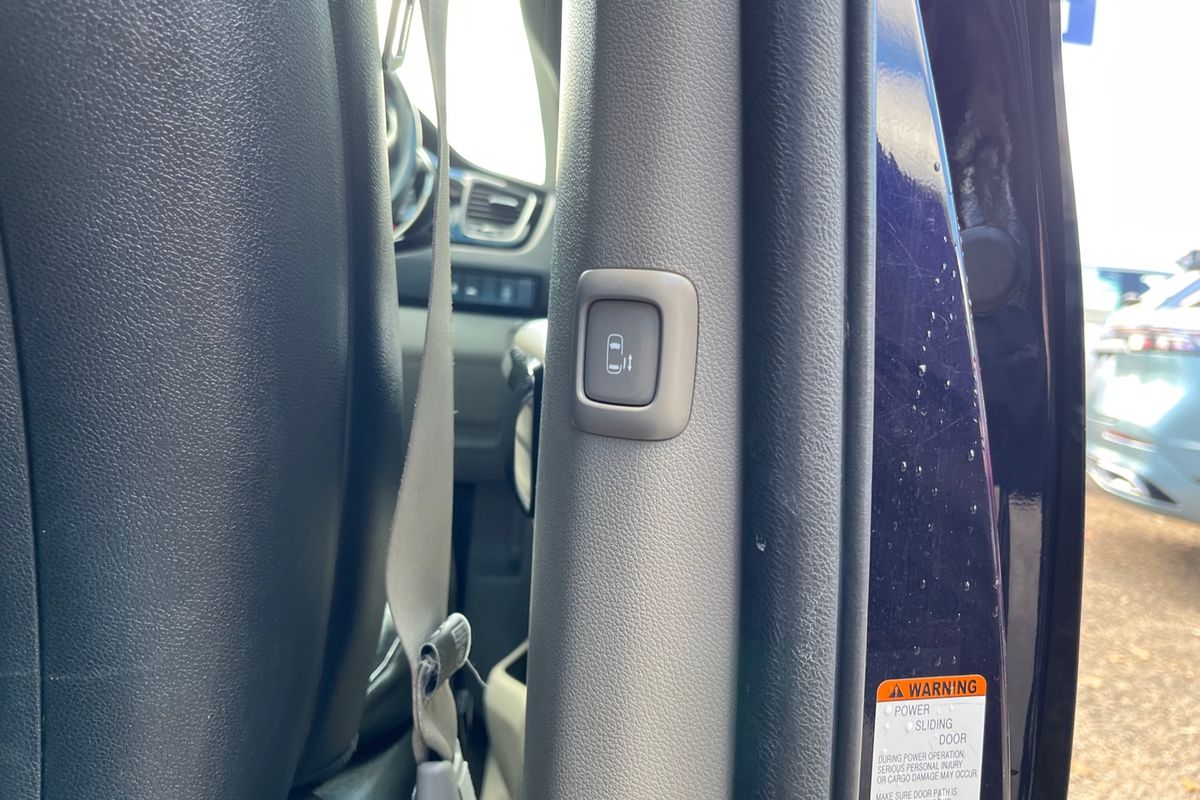2018 Kia Carnival SLi YP