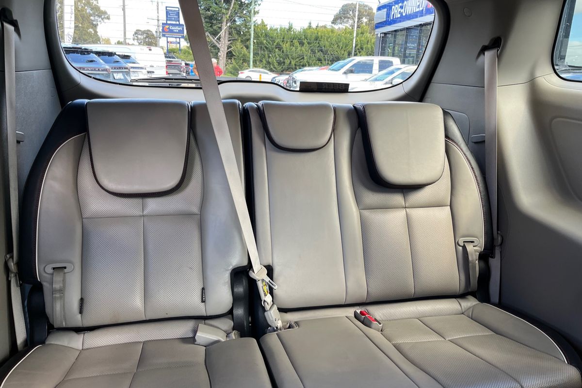 2018 Kia Carnival SLi YP