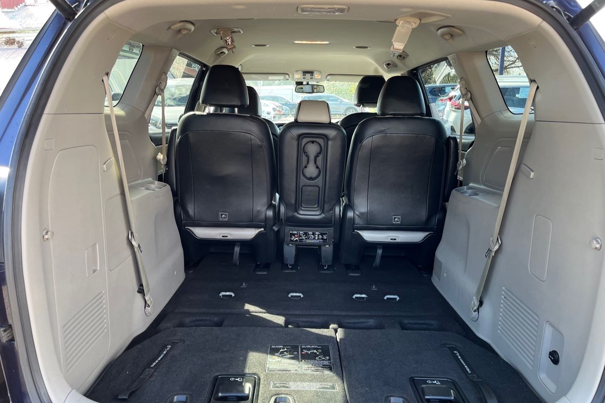 2018 Kia Carnival SLi YP
