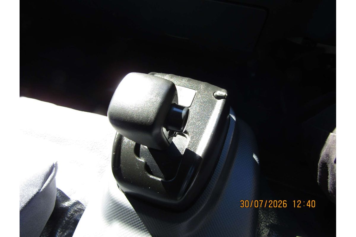 2022 Isuzu NPR 45/55-155 NH MY21 image 3