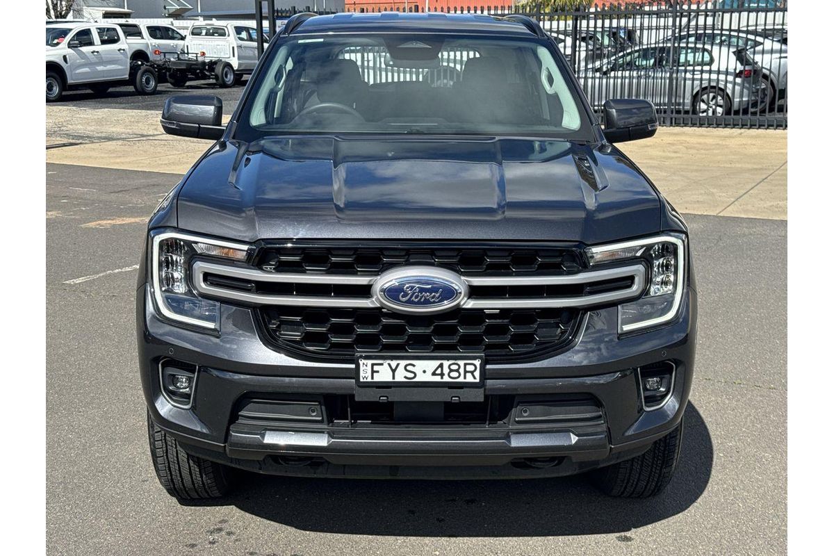 2025 Ford Everest Ambiente 2.0L