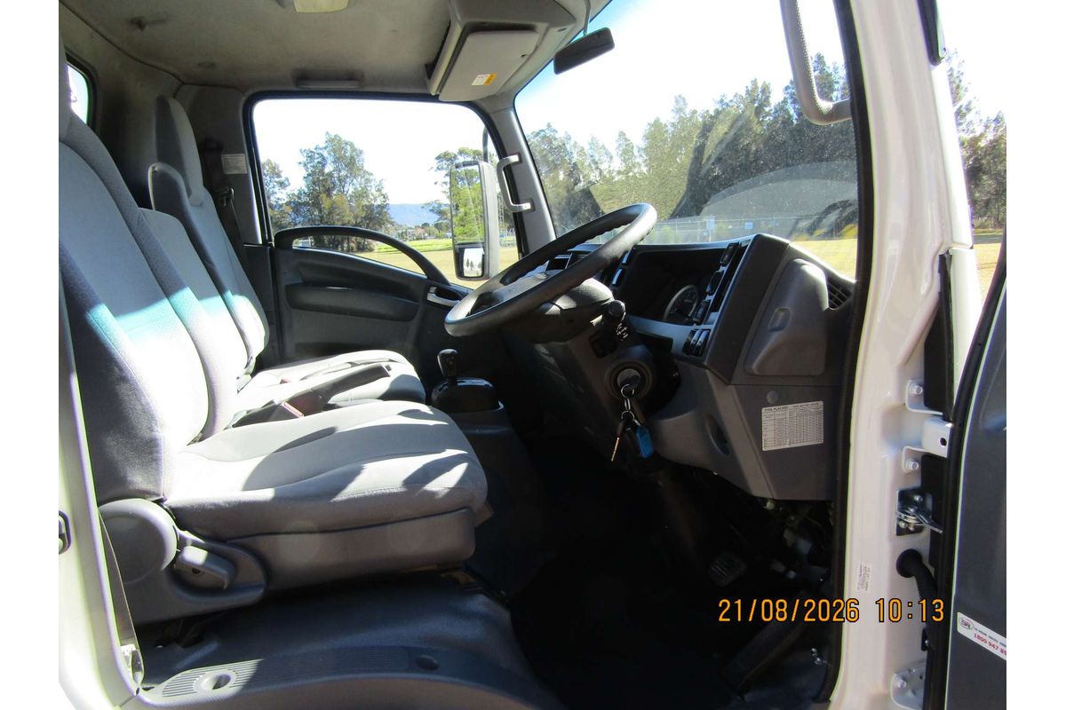 2019 Isuzu NPR 45/55-155 (MWB) N MY18 REAR WHEEL DRIVE image 2