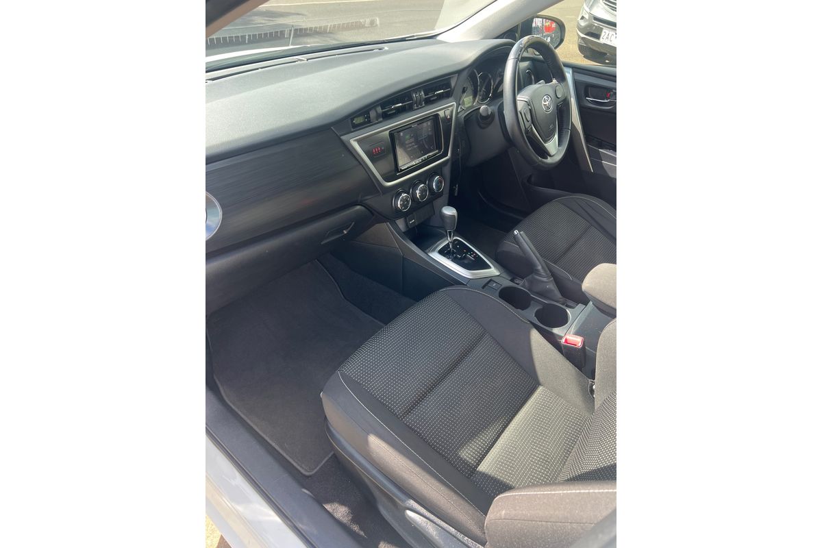 2014 Toyota Corolla Ascent Sport ZRE182R image 10