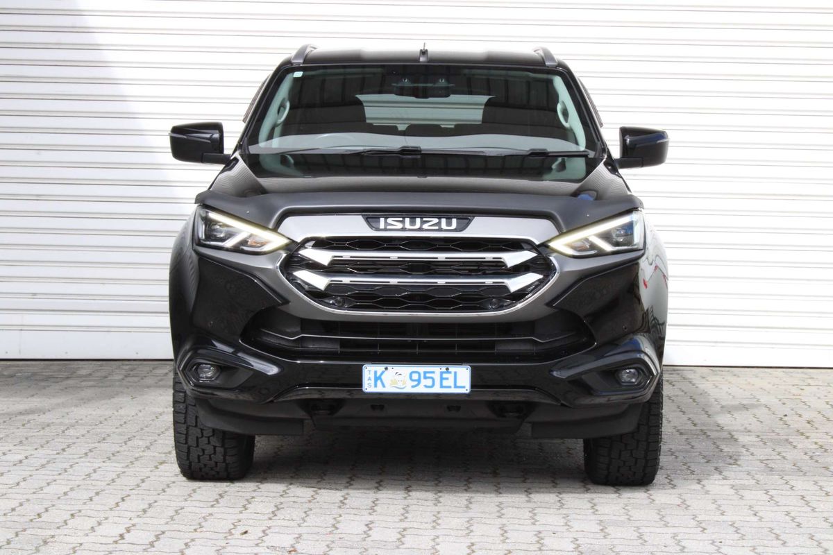 2022 Isuzu MU-X LS-T