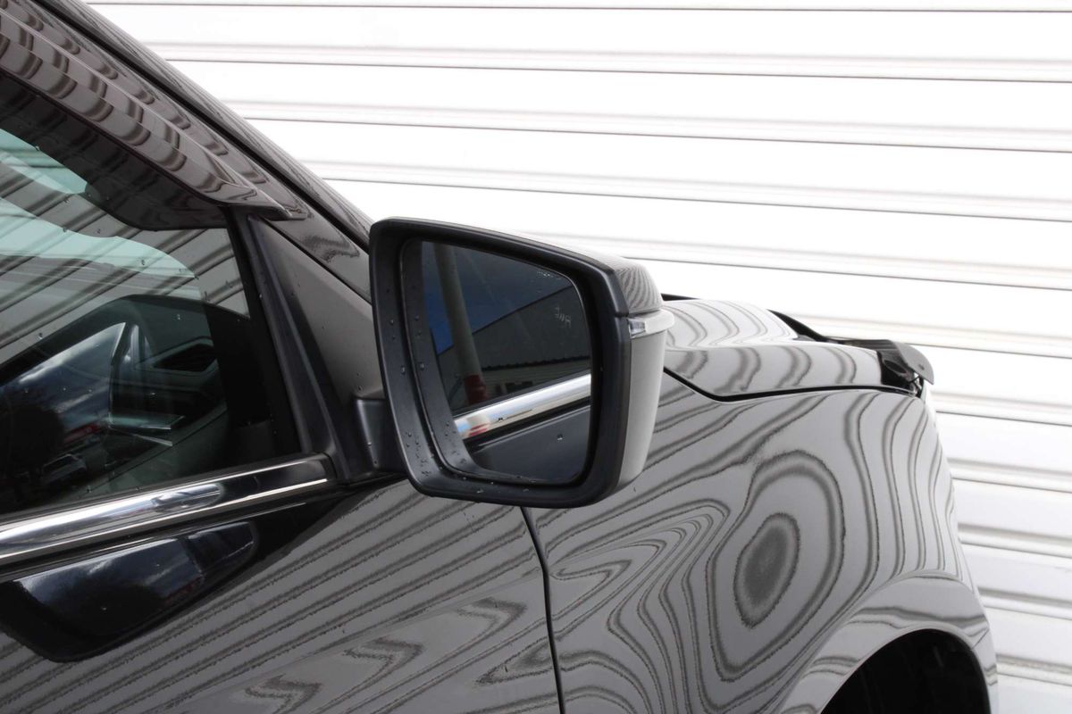2022 Isuzu MU-X LS-T