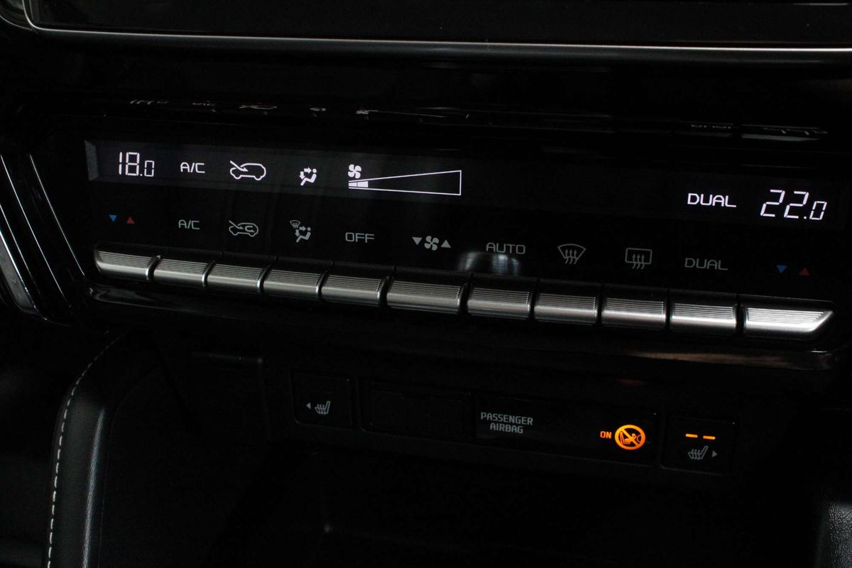 2022 Isuzu MU-X LS-T