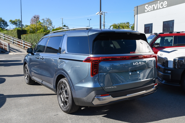 2026 Kia Carnival GT-Line KA4 PE thumb-4