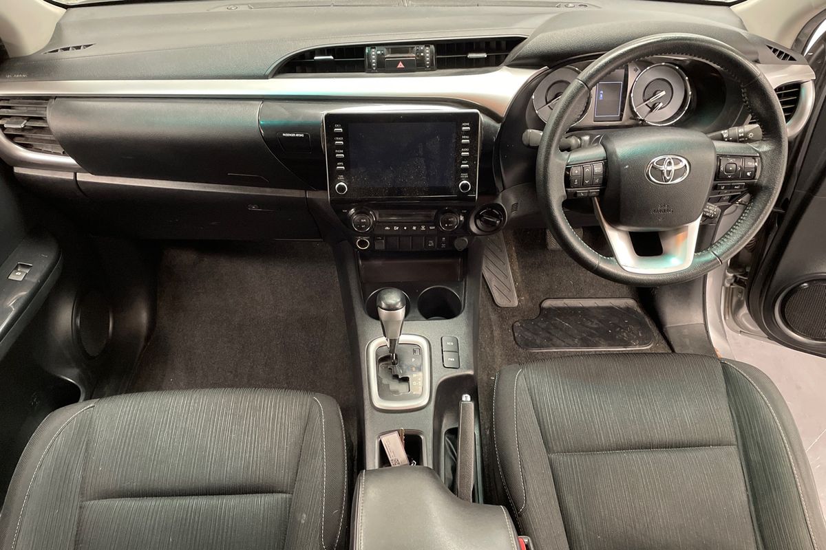 2022 Toyota Hilux SR5 GUN126R 4X4