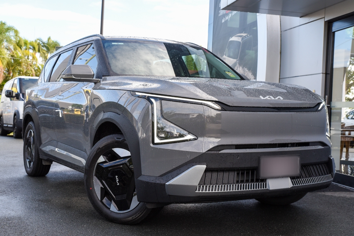 2026 Kia EV5 Air Standard Range OVc