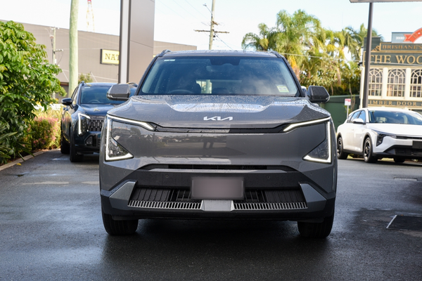 2026 Kia EV5 Air Standard Range OVc thumb-2