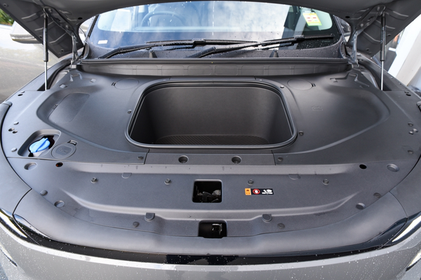 2026 Kia EV5 Air Standard Range OVc thumb-7