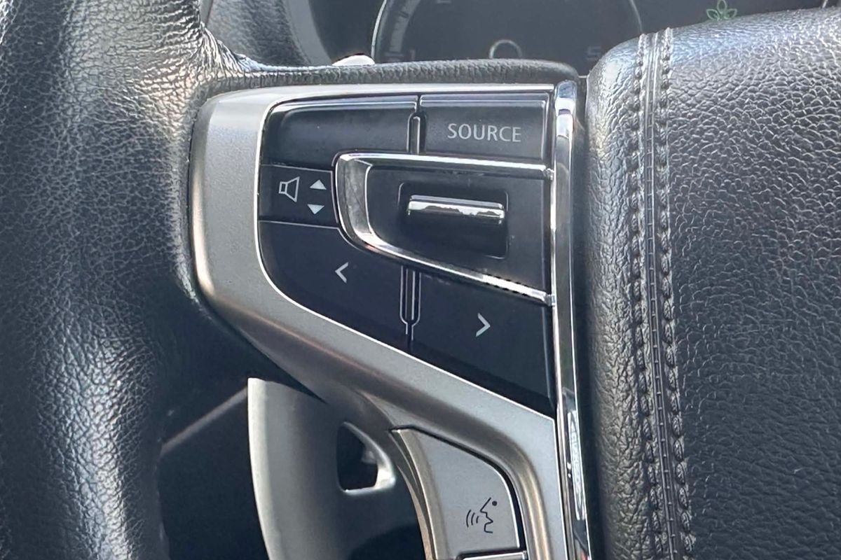 2019 Mitsubishi Triton Toby Price Edition MR 4X4 image 14