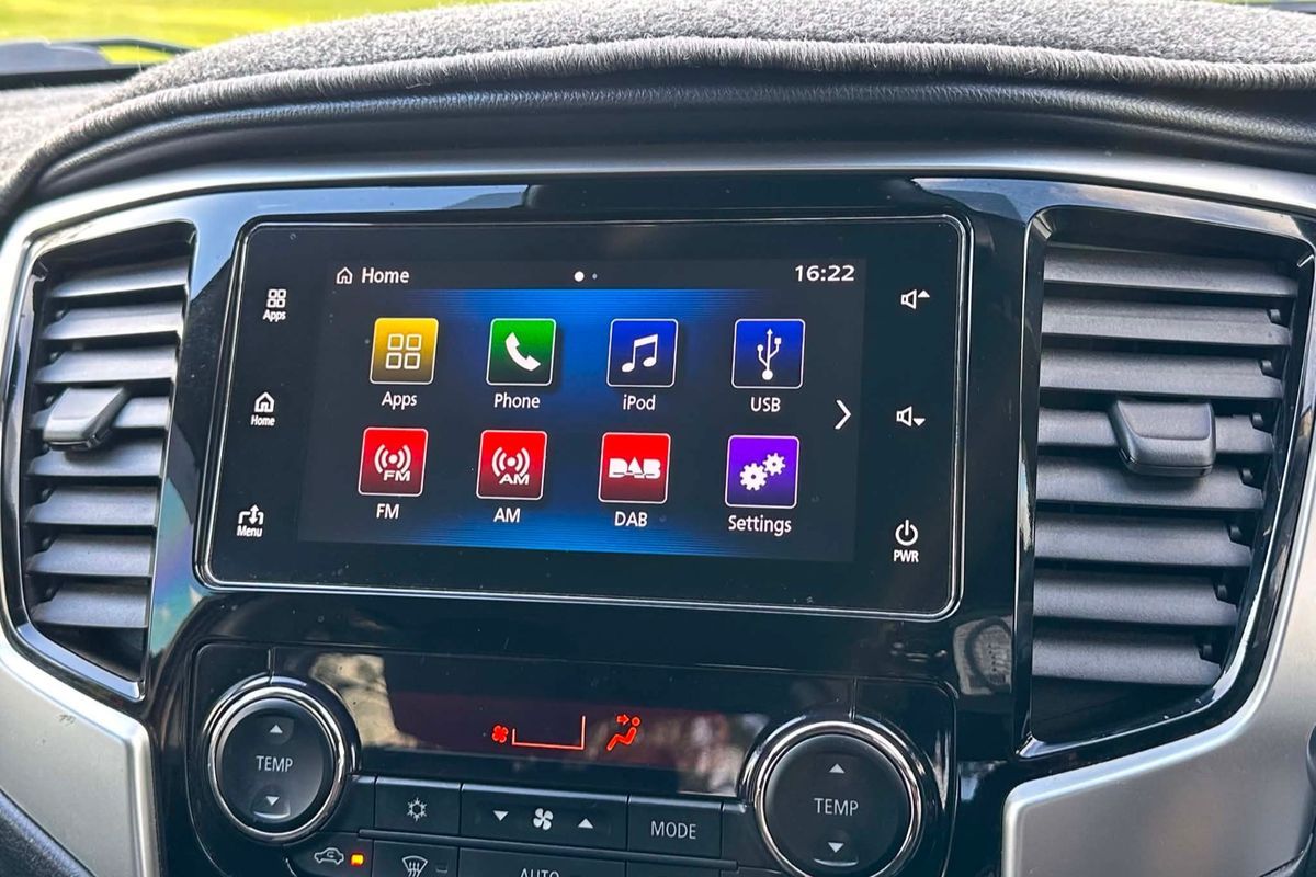 2019 Mitsubishi Triton Toby Price Edition MR 4X4 image 15