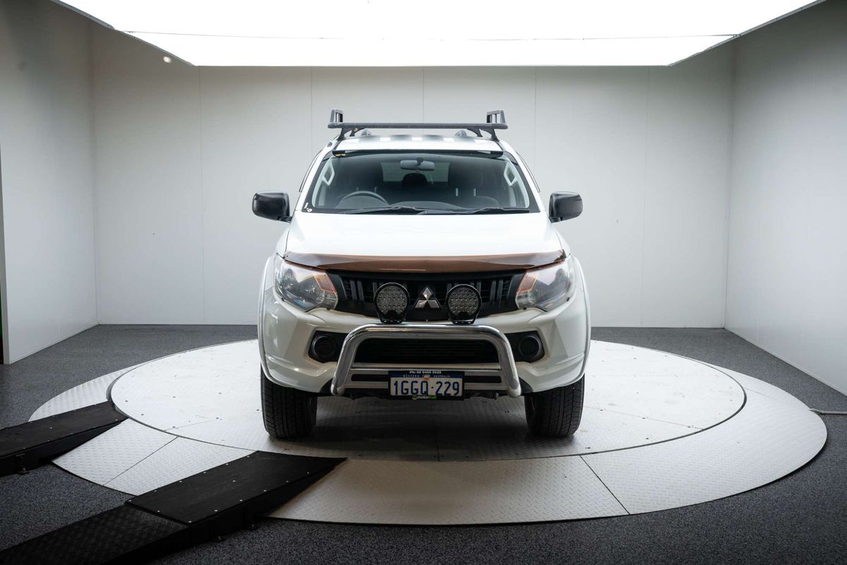 2017 Mitsubishi Triton GLX+ MQ 4X4