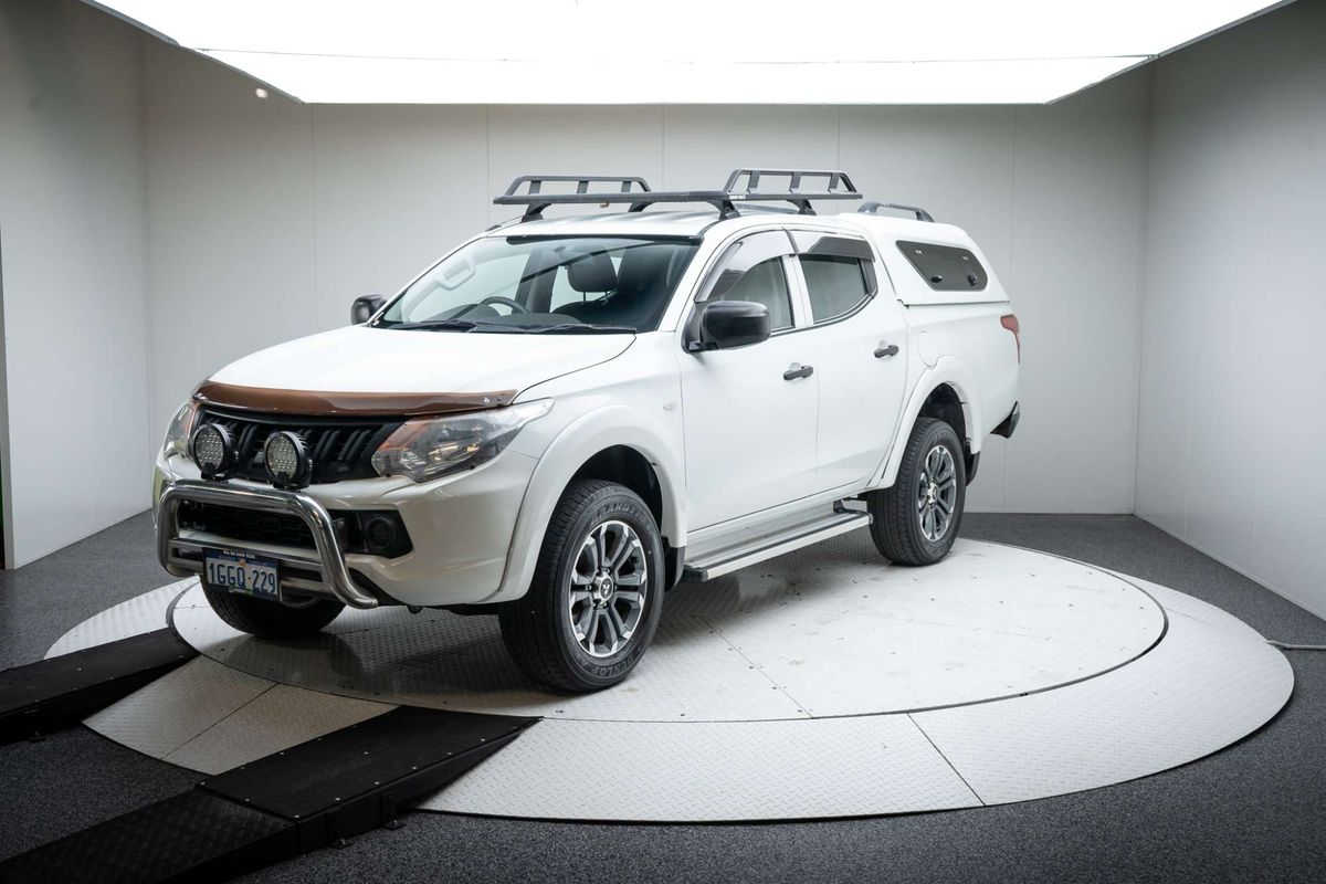 2017 Mitsubishi Triton GLX+ MQ 4X4