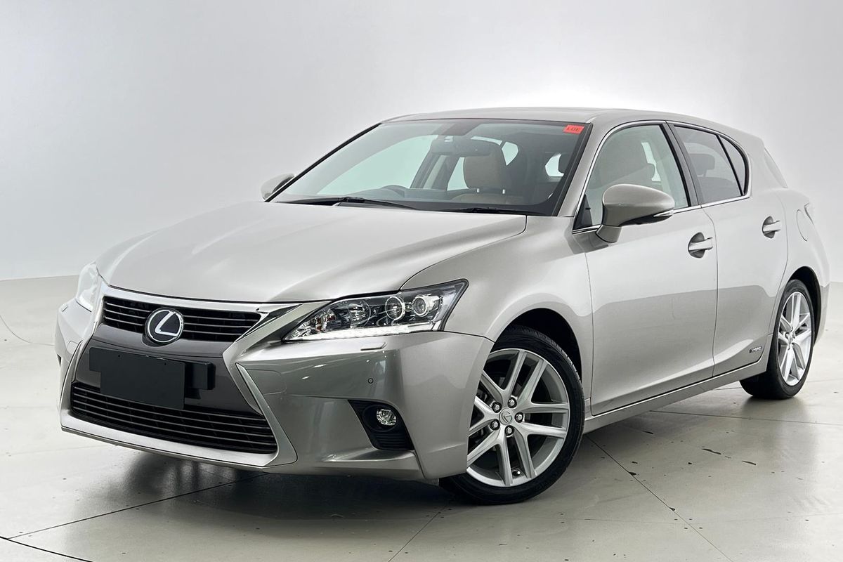 2016 Lexus CT CT200h Sports Luxury ZWA10R