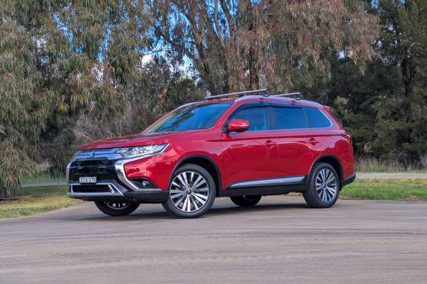2021 Mitsubishi Outlander LS ZL