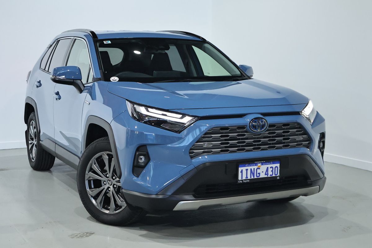 2024 Toyota RAV4 GXL AXAH52R