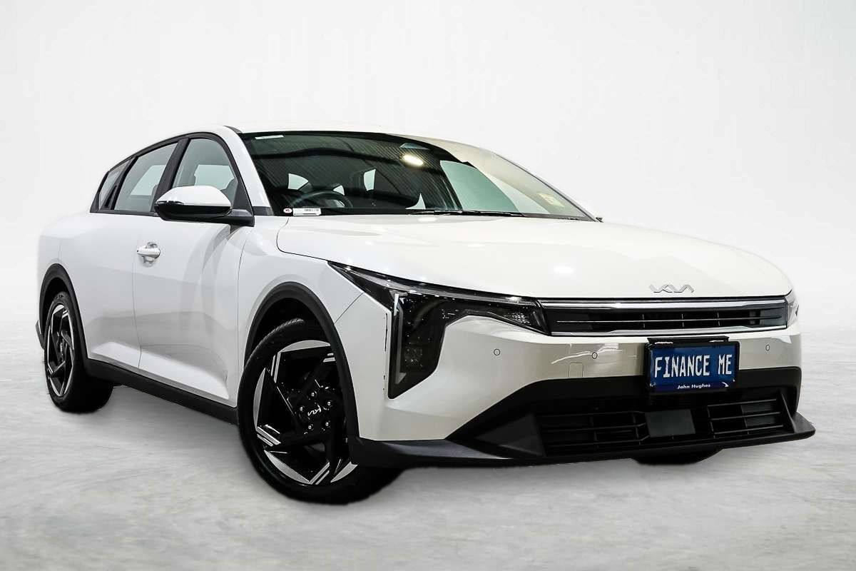 2025 Kia K4 Sport CL4m
