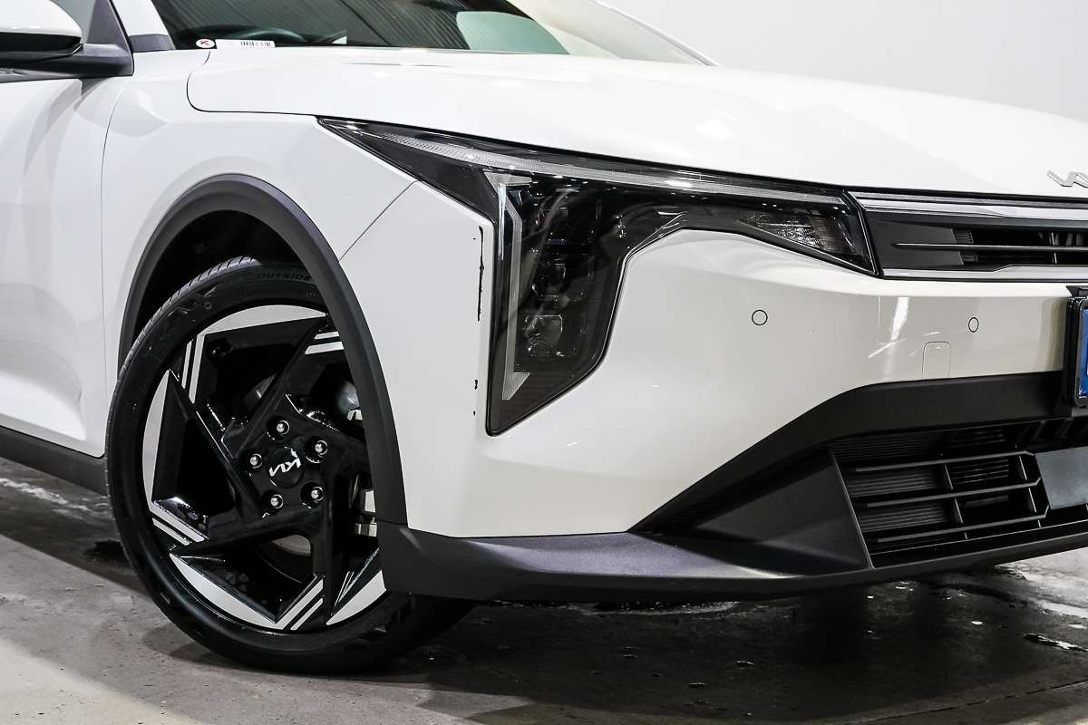 2025 Kia K4 Sport CL4m