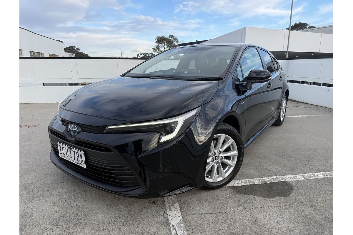 2025 Toyota Corolla SX Hybrid ZWE219R