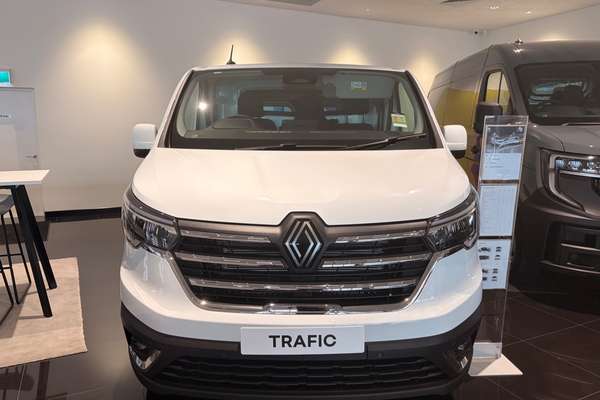 2026 Renault Trafic Premium X82 LWB Low Roof