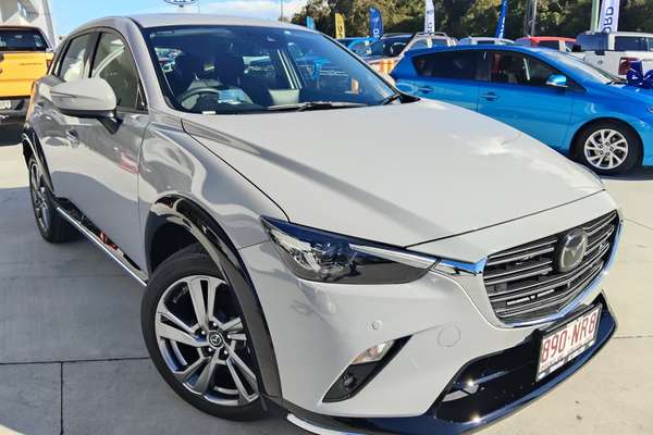 2025 Mazda CX-3 G20 Akari DK