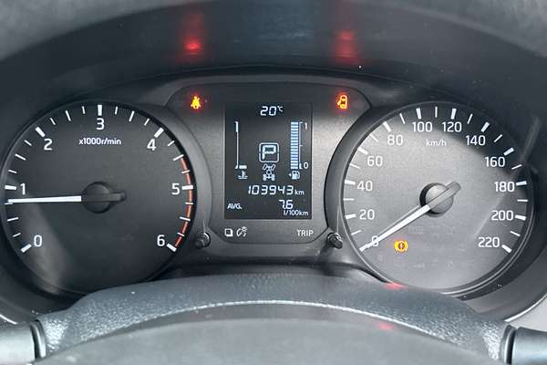 2020 Nissan Navara RX D23 Series 4 4X4 thumb-11