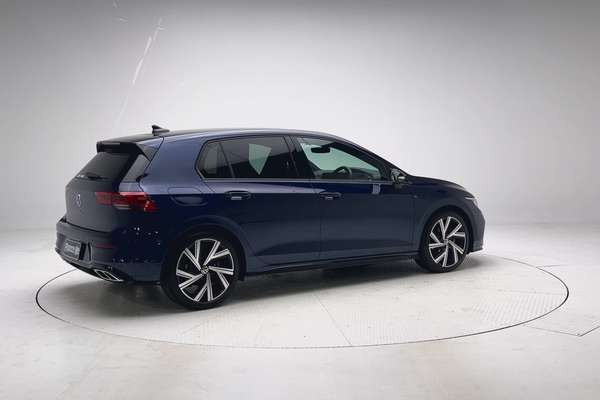 2022 Volkswagen Golf 110TSI R-Line 8 thumb-7