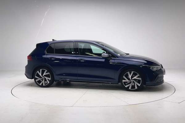 2022 Volkswagen Golf 110TSI R-Line 8 thumb-8