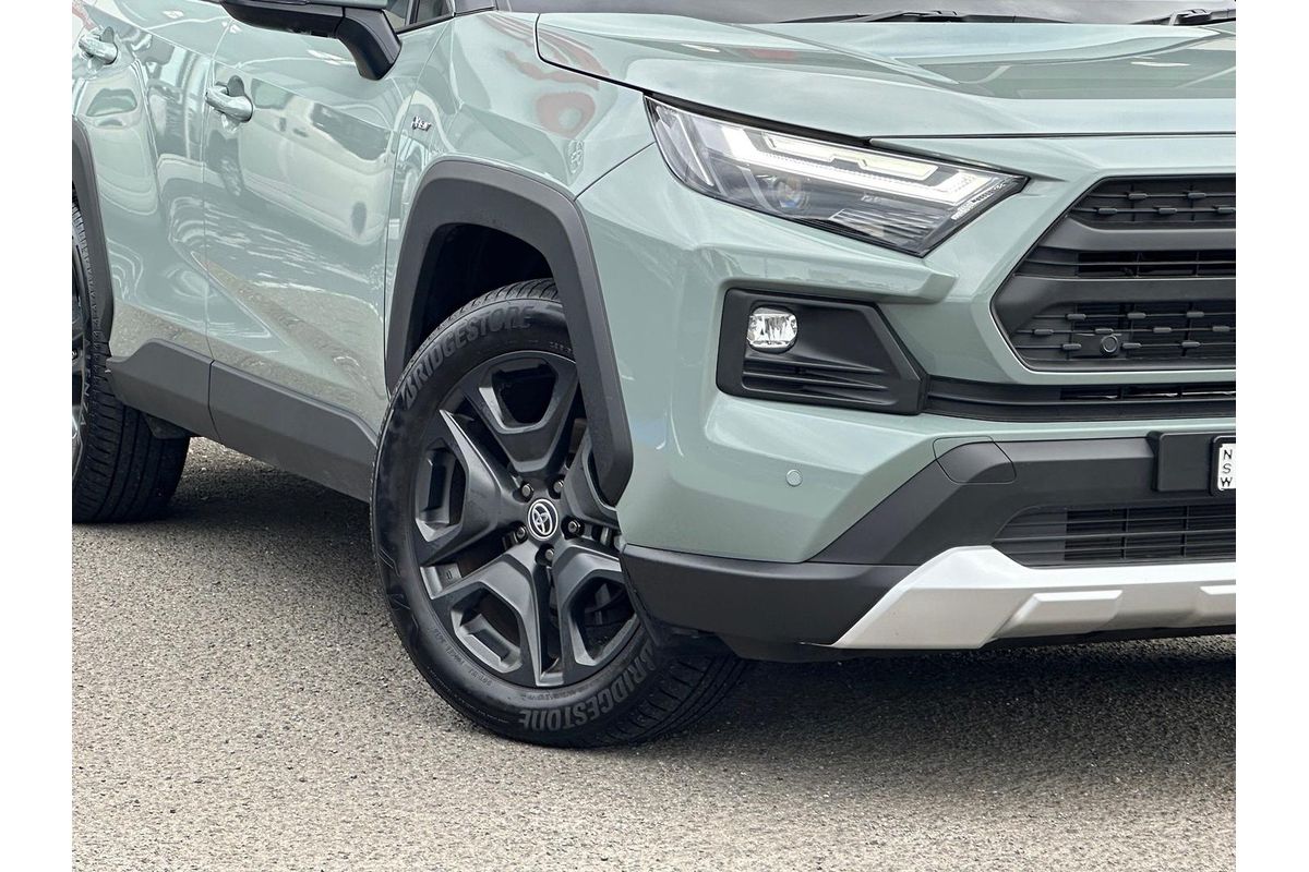 2025 Toyota RAV4 Edge AXAH54R