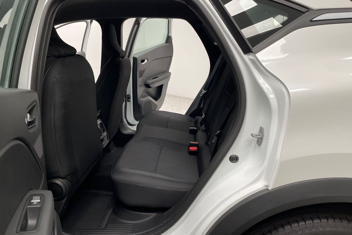 2025 Mitsubishi ASX LS XE