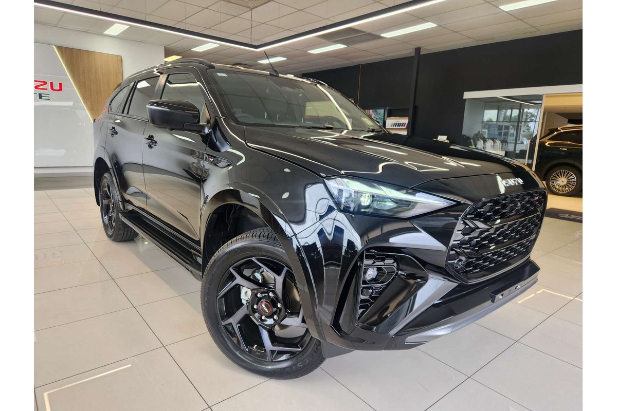 2026 Isuzu MU-X X-TERRAIN