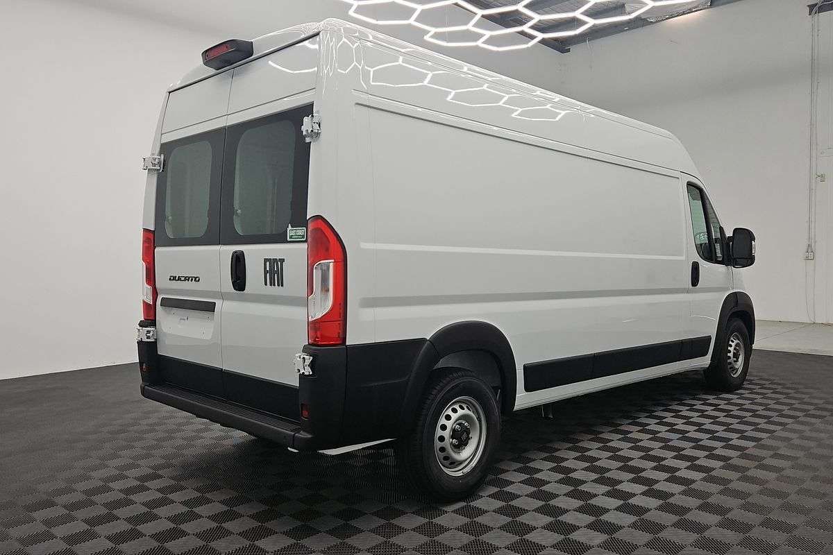 2026 Fiat Ducato Series 2 LWB Mid Roof image 9