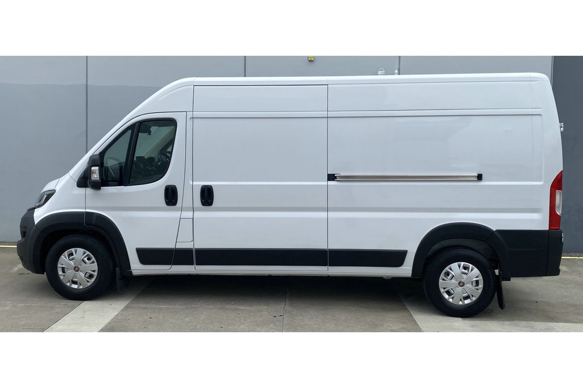 2024 Fiat Ducato Series 9 LWB Mid Roof