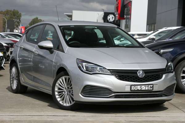 2016 Holden Astra R BK