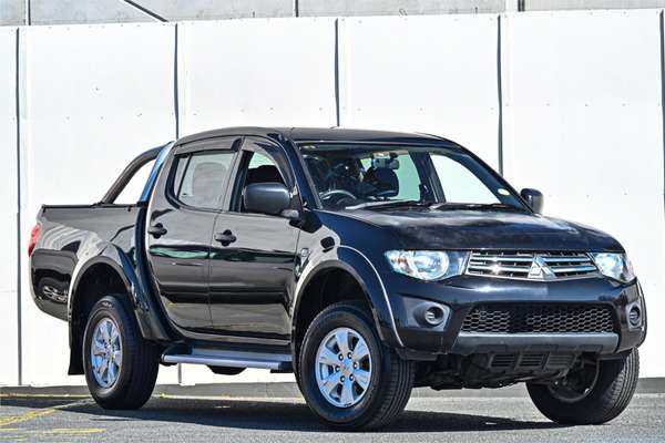 2014 Mitsubishi Triton GLX MN 4X4