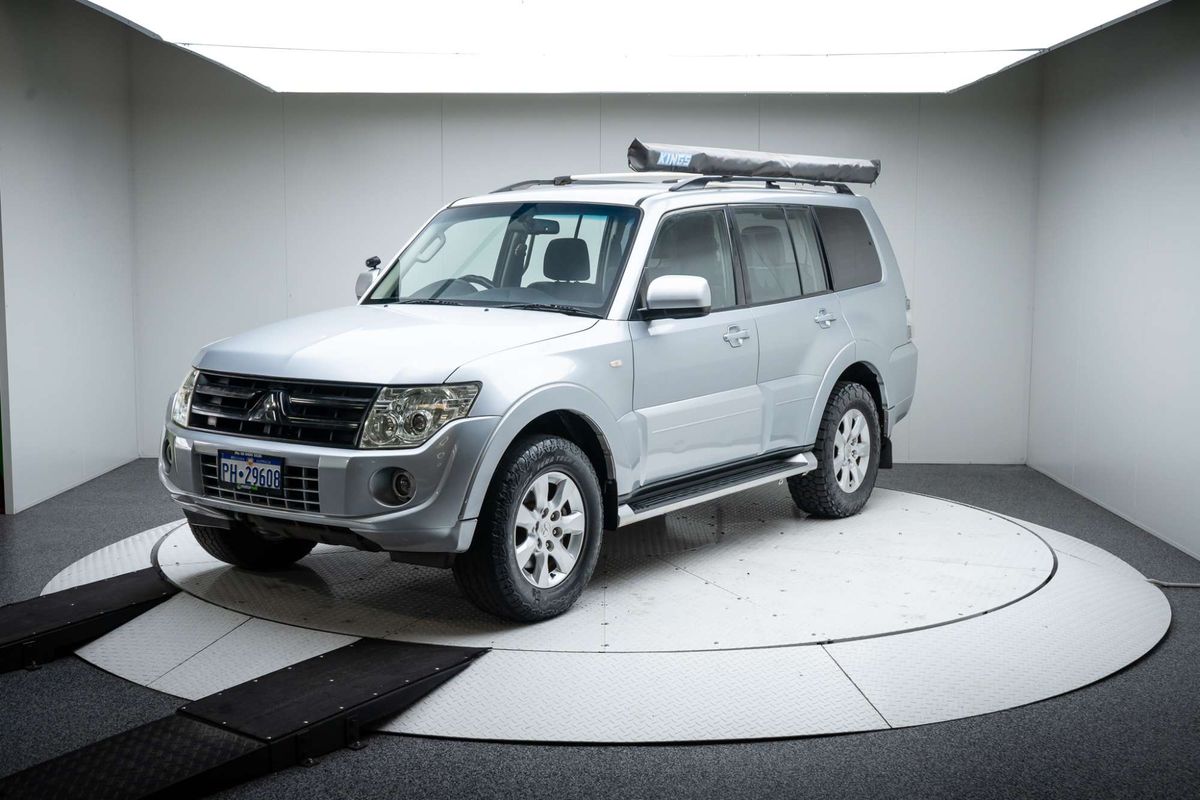 2013 Mitsubishi Pajero GLX-R NW