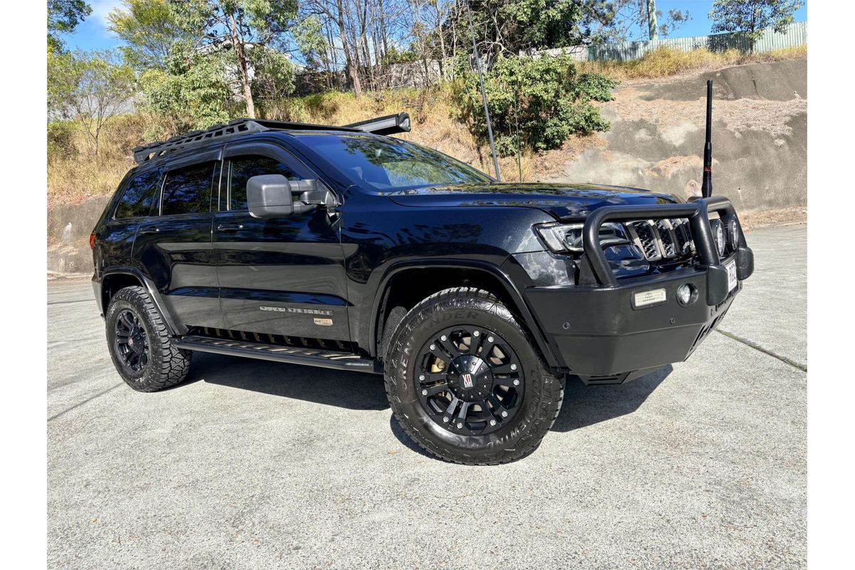 2016 Jeep Grand Cherokee 75th Anniversary WK